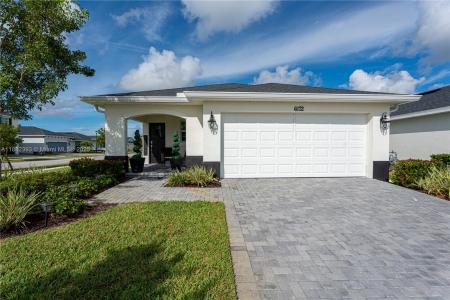 6172 NW Sweetwood Dr, Port St. Lucie, FL 34987