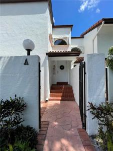 1301 SW 124th Ct 20-A, Miami, FL 33184