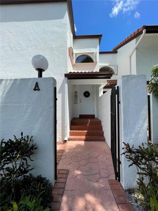 1301 SW 124th Ct 20-A, Miami, FL 33184