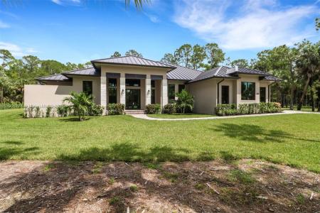 538 13th St Sw, Naples, FL 34117