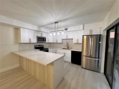 2507 25th Ln, Green Acres, FL 33463