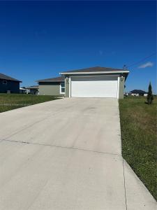 7003 Burma Cir, La Belle, FL 33935