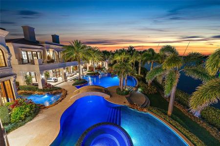 176 Spyglass Ln, Jupiter, FL 33477