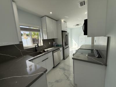 11805 SW 185th St, Miami, FL 33177