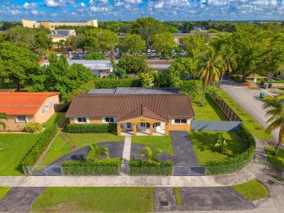 9361 SW 30th Ter, Miami, FL 33165