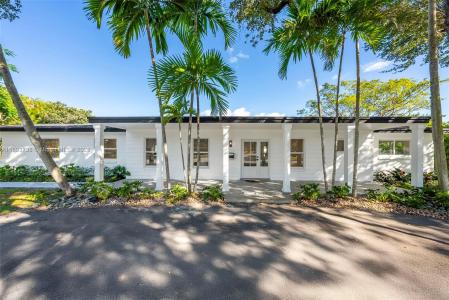 6951 SW 134th St, Pinecrest, FL 33156