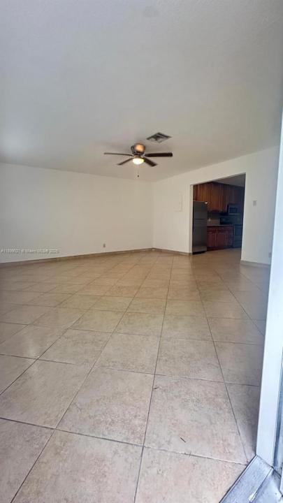 1753 NE 18th St 1755, Fort Lauderdale, FL 33305