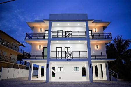 191 Fontaine Dr, Tavernier, FL 33070