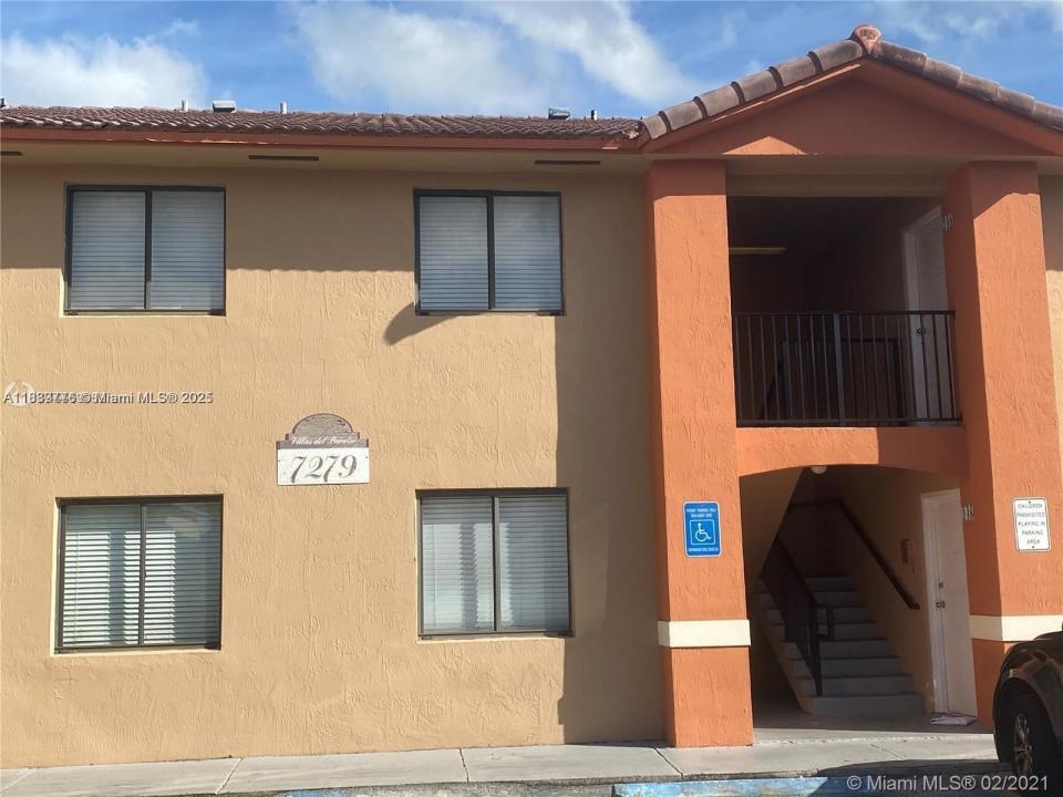 7279 W 24 Ave 243, Hialeah Gardens, FL 33016