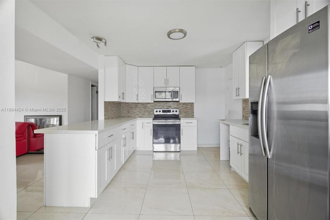 510 N 56th Ave, Hollywood, FL 33021