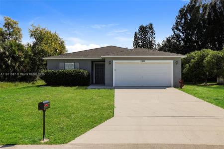 3611 SW San Benito St, Port St. Lucie, FL 34953