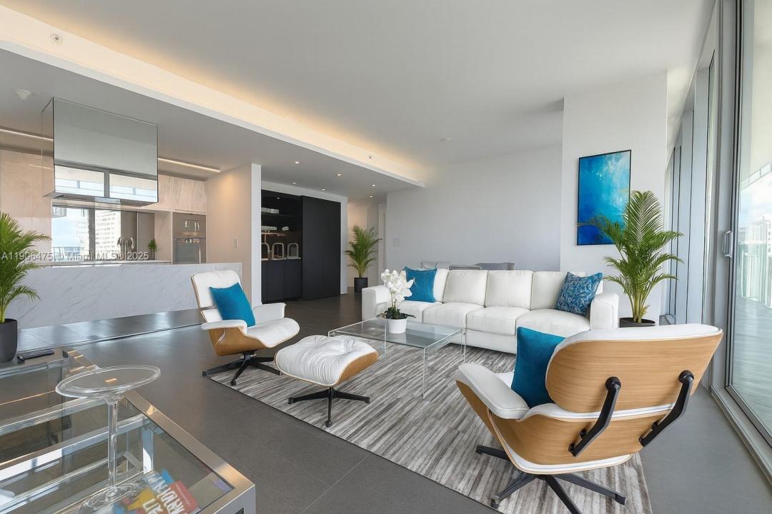 120 Ocean Dr 700, Miami Beach, FL 33139