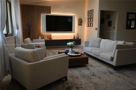 14229 Stirrup Ln, Wellington, FL 33414