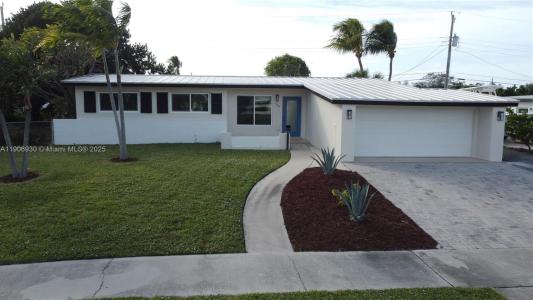 436 Gull Ct, North Palm Beach, FL 33408