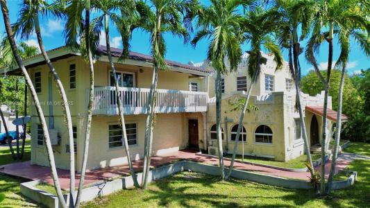 511 NE 119th St, Biscayne Park, FL 33161