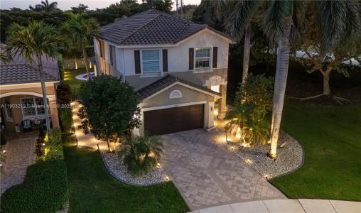 8292 Triana Point Ave, Boynton Beach, FL 33473