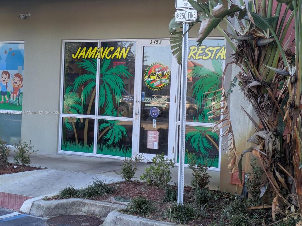 3453 SW Darwin Blvd, Port St. Lucie, FL 34953