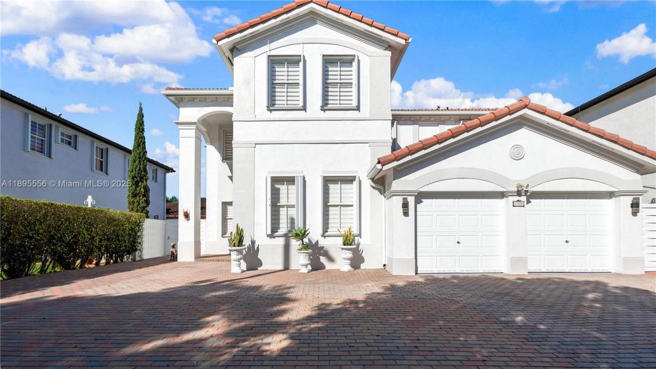 17994 NW 87th Pl, Hialeah, FL 33018