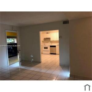 5100 SW 41st St 114, Pembroke Park, FL 33023