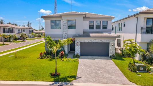 8286 Fishers Island Way, Boca Raton, FL 33434