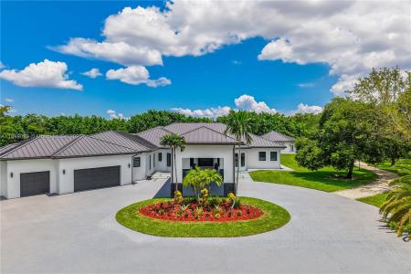 601 Ranch Rd, Weston, FL 33326