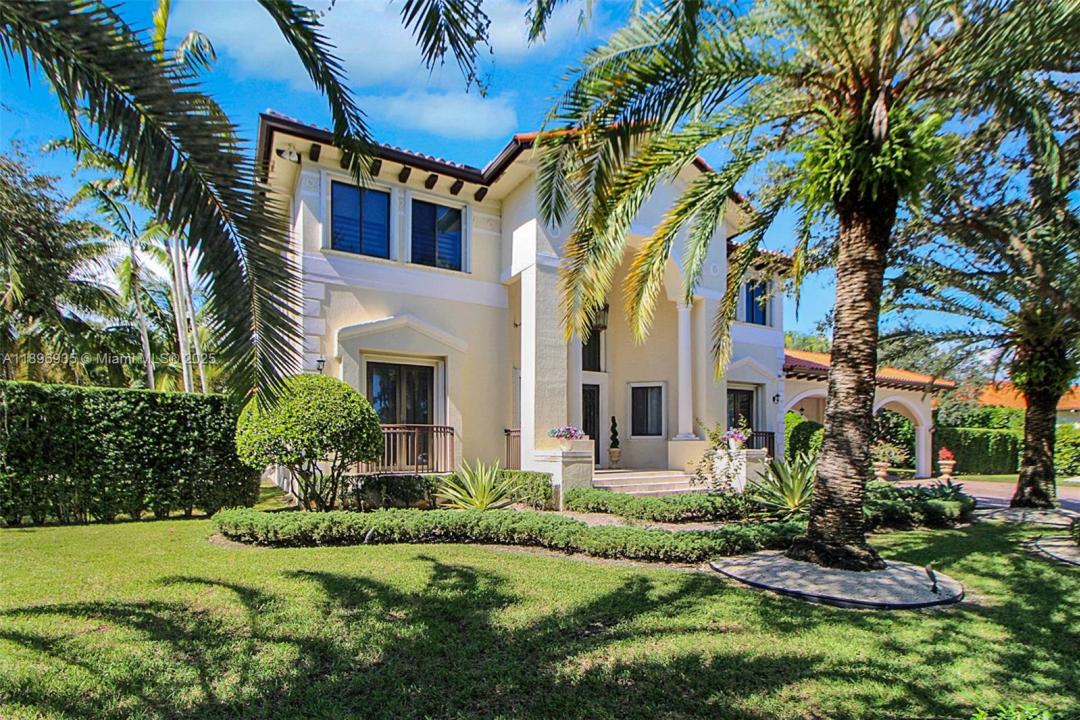 18968 SW 80th Ct, Cutler Bay, FL 33157