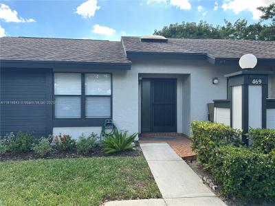 469 Long Bow Ct 469, Royal Palm Beach, FL 33411