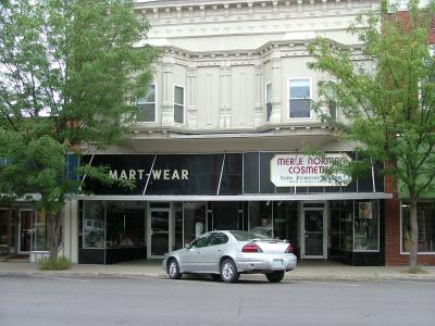 417-419 W. Reed, Moberly, Missouri 65270, USA