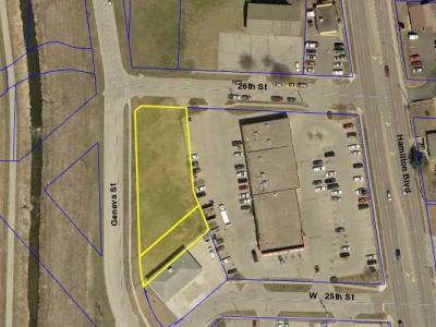 2519 1/2 Hamilton Blvd & 321 1/2 W 25th, Sioux City, Iowa 51104, Estados Unidos