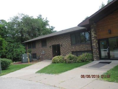 4715 Sullivan Slough, Burlington, Iowa 52601, USA