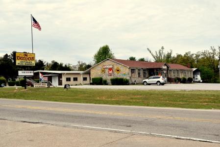 7226 Hwy 126 North, Midway, Arkansas 72651, USA