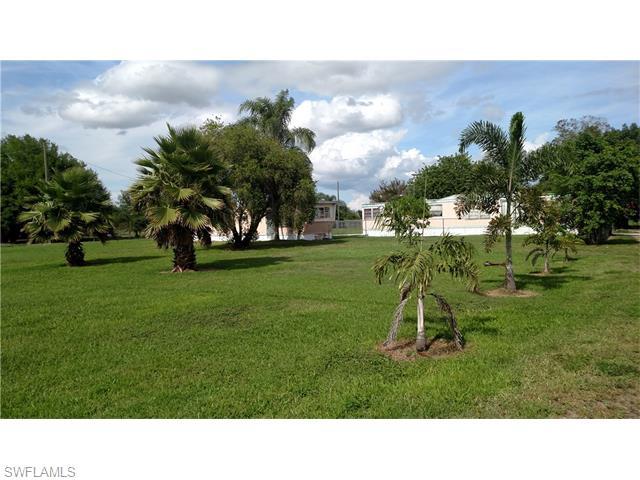 1023 Jacus RD, Moore Haven, 佛罗里达州 33471, 美国