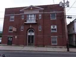 56 Pulsaki Street, Ware, Massachusetts 01082, USA