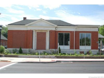 62 West Main Street, Plainville, Connecticut 06062, USA