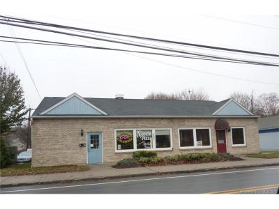 697-2 Main Street, Southington, Connecticut 06489, USA