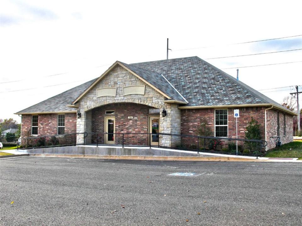 708 N Santa Fe AVE, Edmond, Oklahoma 7, Stati Uniti