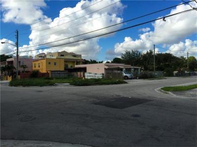 Miami, Florida 33142, USA