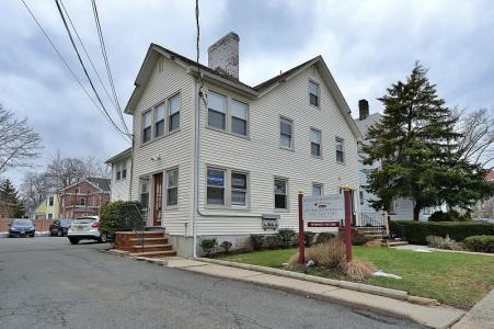 328 Belleville Ave., Bloomfield, New Jersey 07003, États-Unis