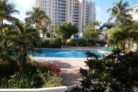 Tradewind Pool View, Cupercoy, Sint Maarten