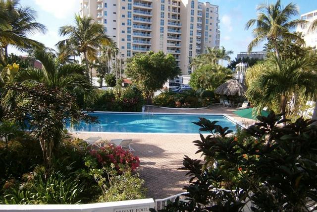 Tradewind Pool View, Cupercoy, シント・マールテン