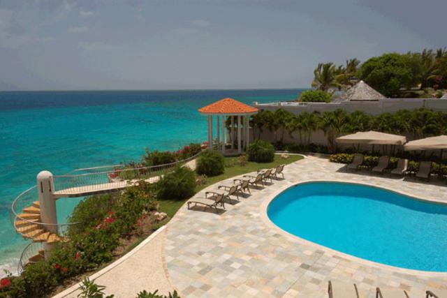 Rainbow Beach Club, Cupercoy, Sint Maarten