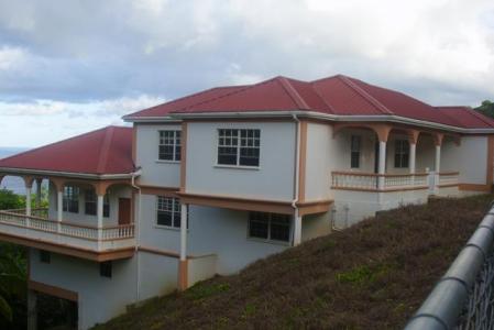 4 Bedroom House Plus 2 Bedroom Apartment Vieille Case, Saint Andrew, ドミニカ国