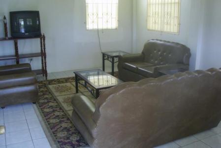 Two Bedroom Apartment in Cotton Hill, Saint John, Dominica