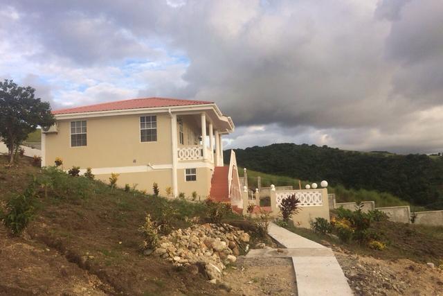 Syers Breeze Apartment in St.Joseph, Saint Joseph, Dominica