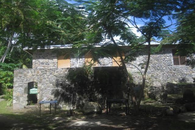 Rum Museum Property at Laplaine, Saint David, דומיניקה 