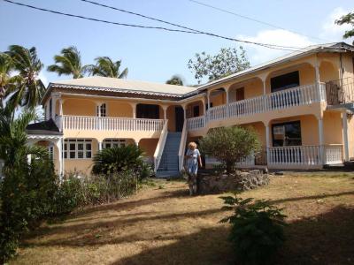 8 Bedroom House in Castle Comfort, Saint George, Dominika