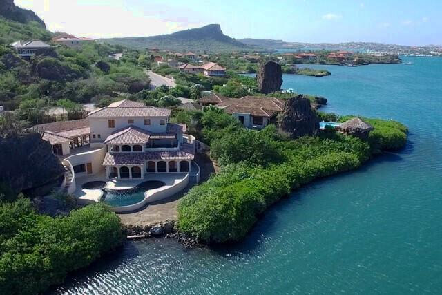 Seru Boca Estate Villa 4, Spanish Water, Curaçao