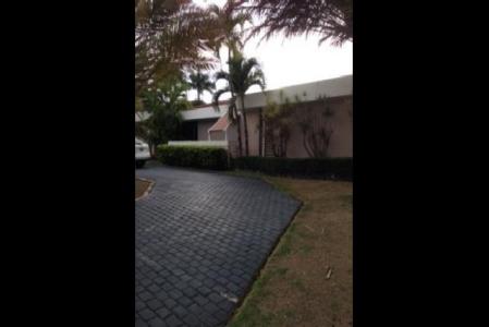 5008, Paseo La Constancia, Haciendas Del Monte, Ponce 00730, Пуэрто-Рико