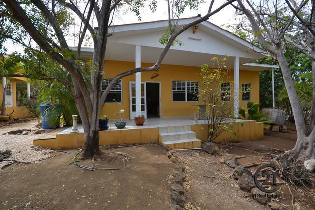 Hofi Abou House 18, Banda Bou, Curaçao