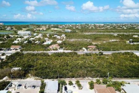 Leeward Highway Commercial Property - Long Bay, Long Bay Hills, Providenciales, איי טרקס וקייקוס